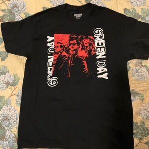 Green Day Graphic T-Shirt